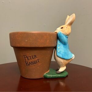 Beatrix Potter Peter Rabbit Telaflora Flower Pot